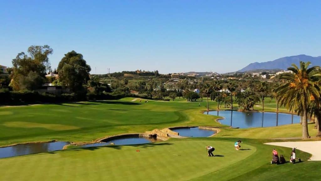 Stylish Aloha Hill Club - Tcm Apartment Marbella