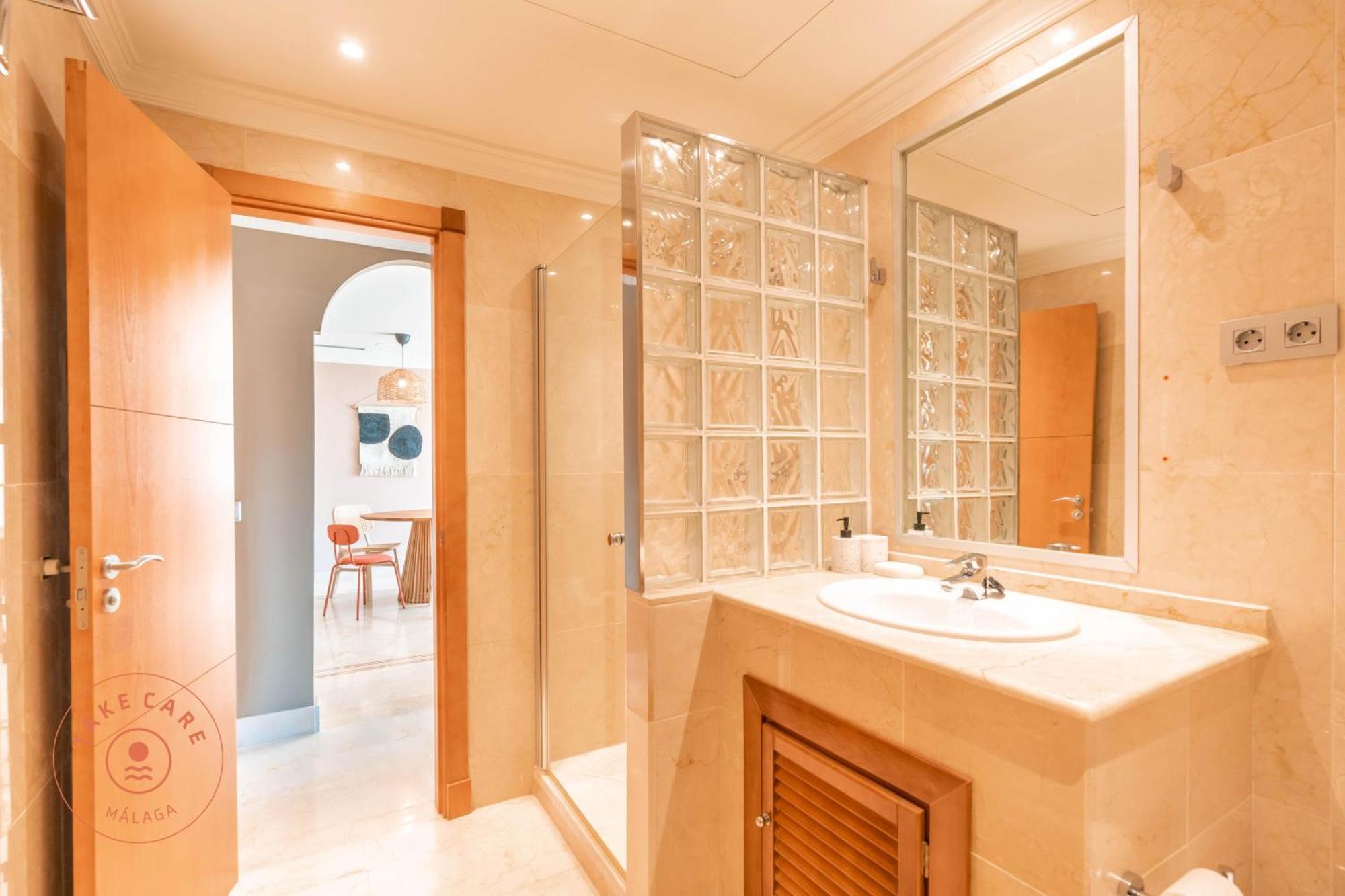 Stylish Aloha Hill Club - Tcm Apartment Marbella